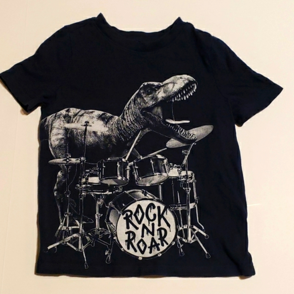 Old navy Rock N Roar dinosaur short sleeve shirt